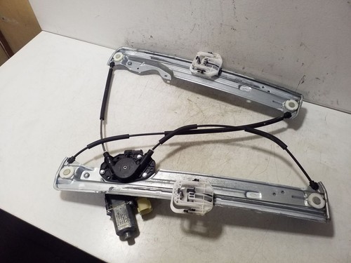 Alzavetro elettrico porta